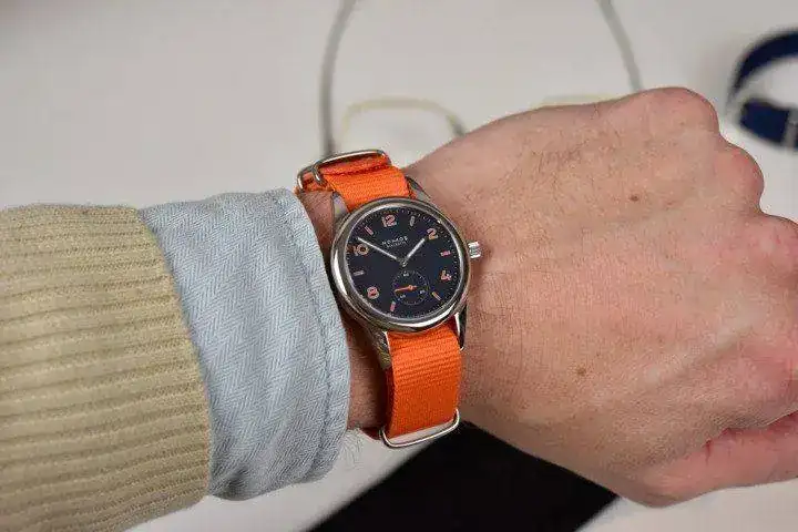 ACE-x-NOMOS-Glashutte-Club-36-Limited-Edition-hands-on-11-720x480.jpg