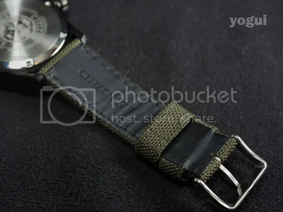 aCitizen%20Aviator%20AW1365-01H%20012.webp