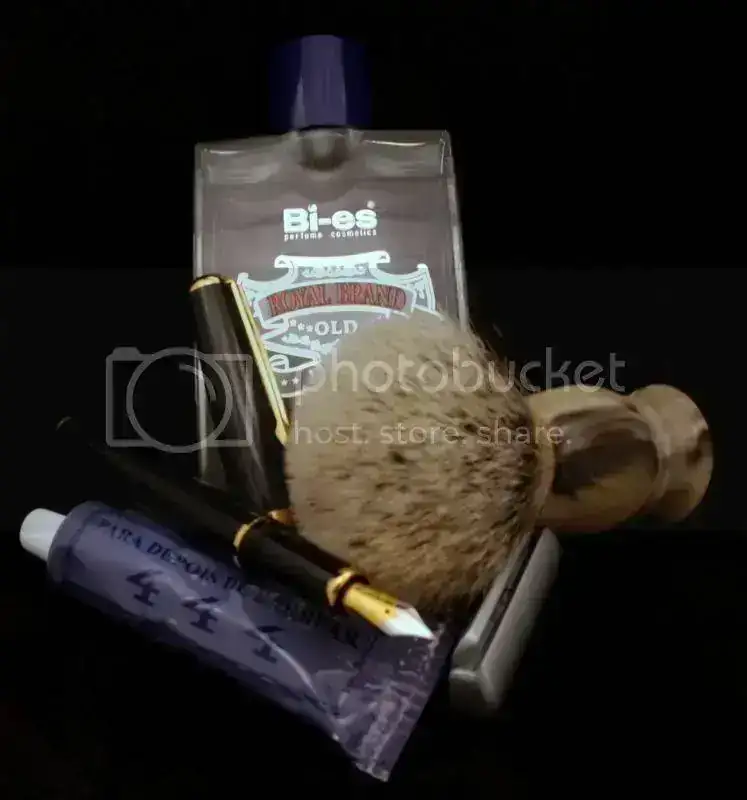 AD2010082908r1c2.webp
