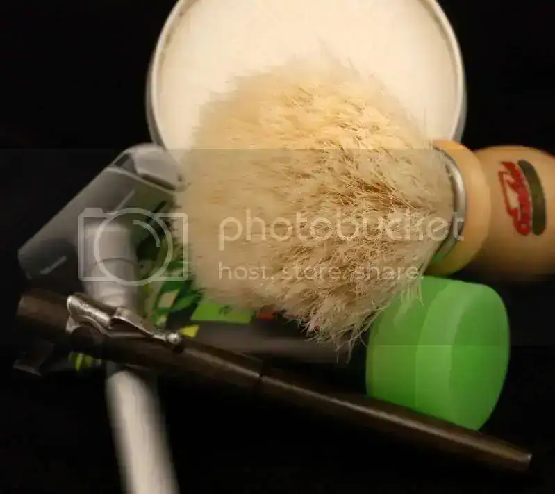AD2010090701r1c1.webp