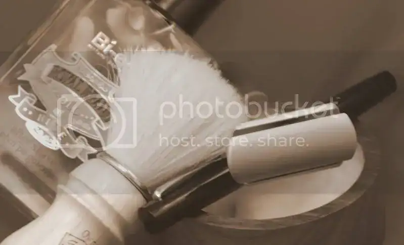 AD201010141r1c1.webp