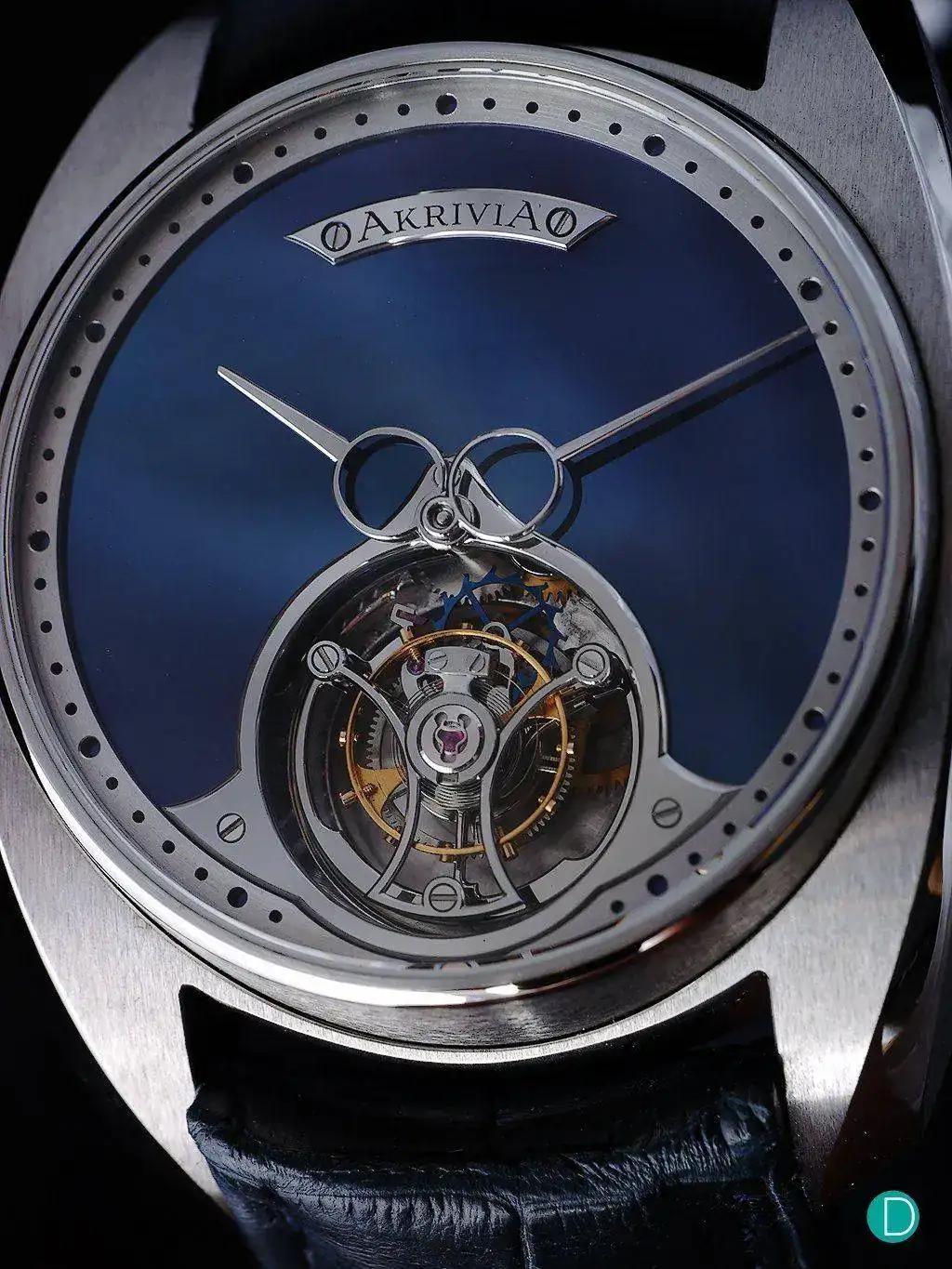 akrivia-tourbillon-dial.webp