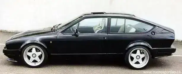 Alfa%20Romeo%20GTV-6.webp