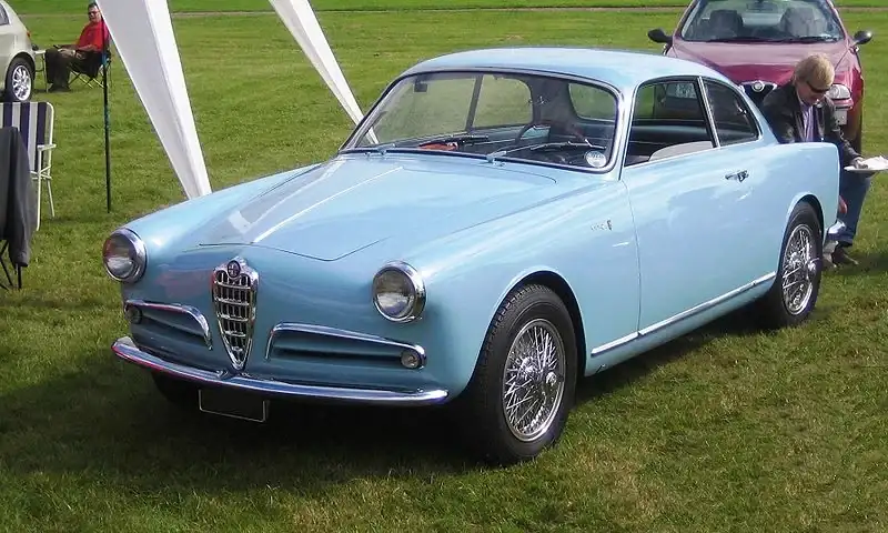Alfa_Romeo_Giulietta_Coupe_ca_1955.webp