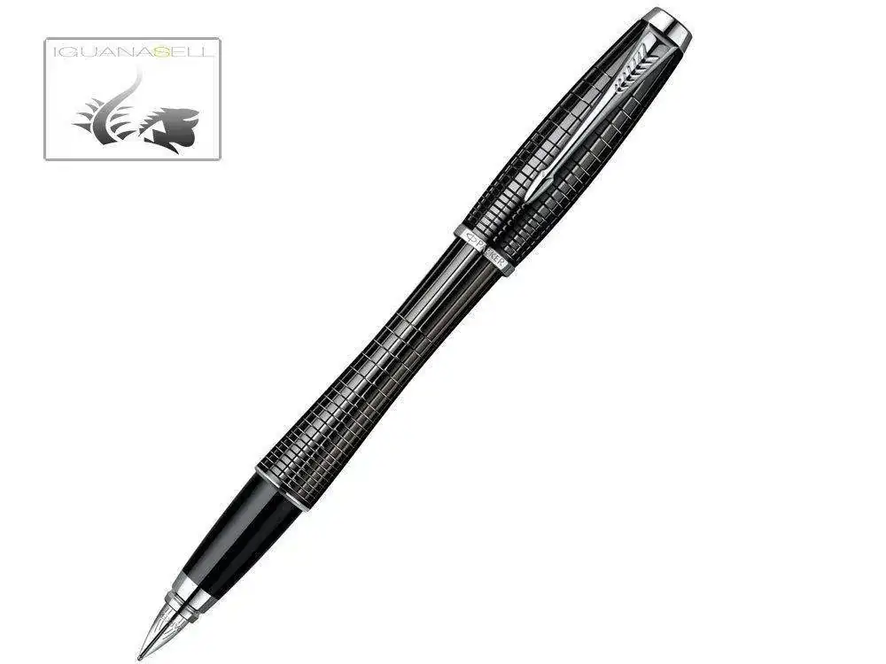 allic-Chiselled-Fountain-Pen-Lacquer-Chrome-trim-1.webp