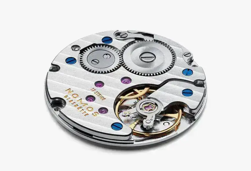 alpha-3dback-gray_1.webp