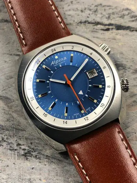 Alpina Startimer Pilot Heritage GMT Automatic AL-555LNS4H6 2.webp