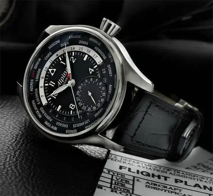 Alpina-Worldtimer-Manufacture.webp