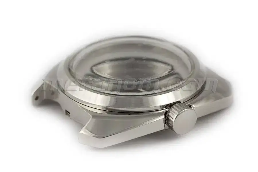 Amphibian-71-Clean-Bezel-max-900.webp