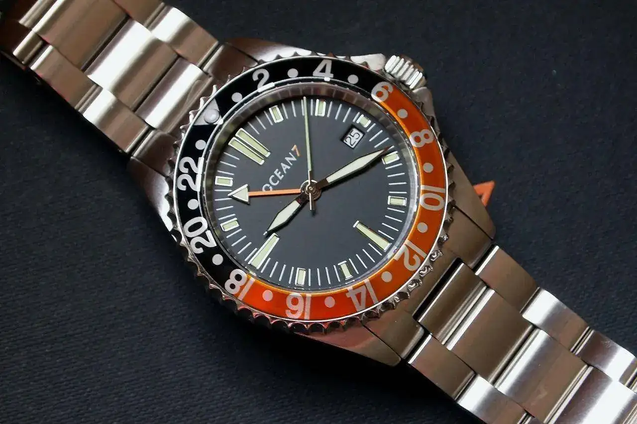an7-g-1-gmt-black-orange-bezel-g1-remora-ovgmt-001.webp