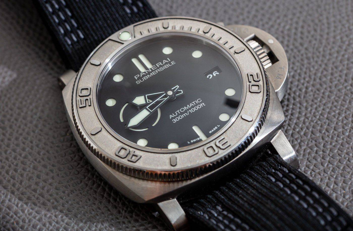 anerai-Submersible-Mike-Horn-Edition-PAM00984-01-1.jpg