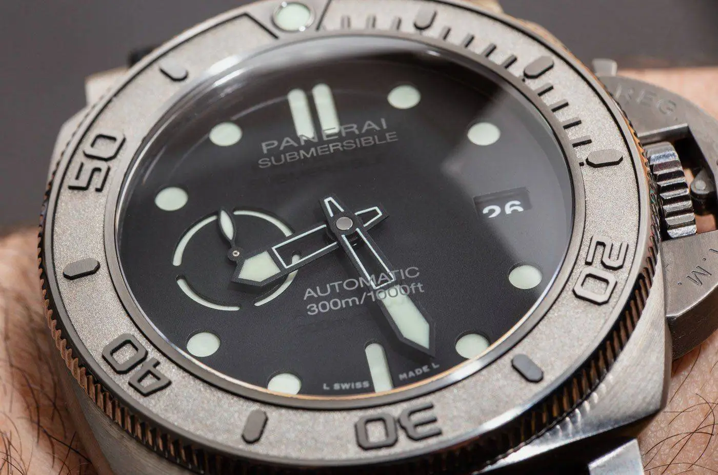 anerai-Submersible-Mike-Horn-Edition-PAM00984-18-2.webp