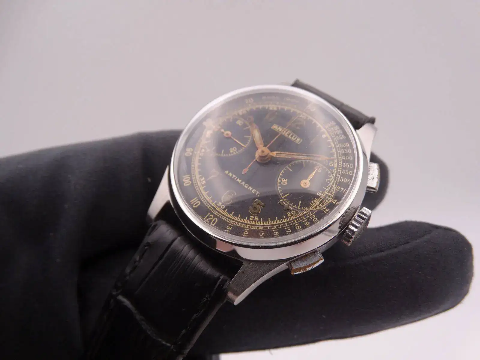 Angelus Chronograph 474 01829.webp