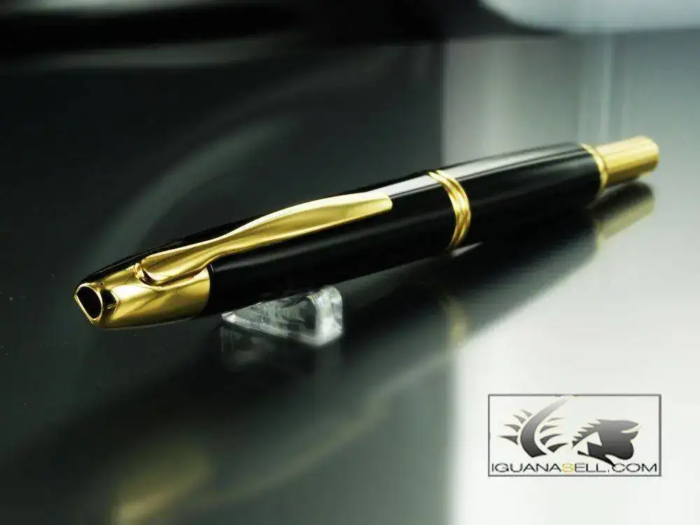 anishing-Point-Fountain-Pen-Black-and-Gold-60265-2.webp