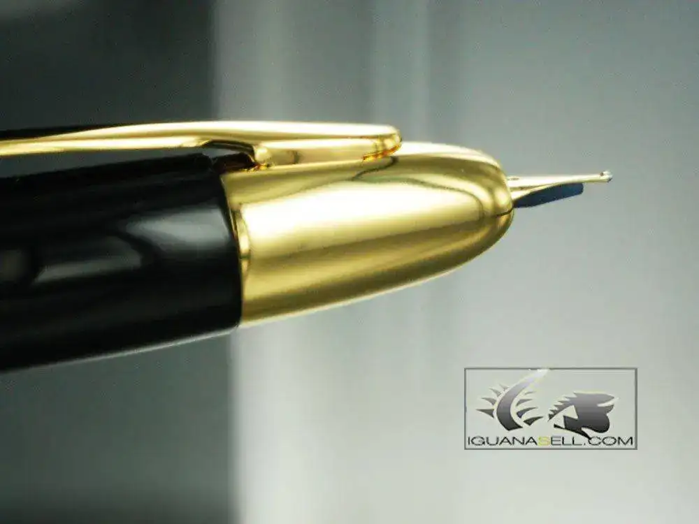 anishing-Point-Fountain-Pen-Black-and-Gold-60265-3.webp
