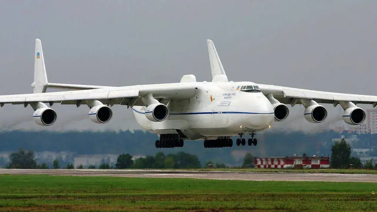 Antonov-An-225-Mriya.webp