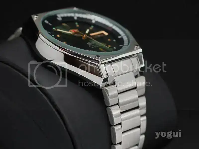 aorientFEMAL001F6005.webp
