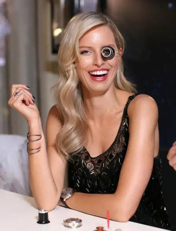 AP232144702192-779x1020.webp