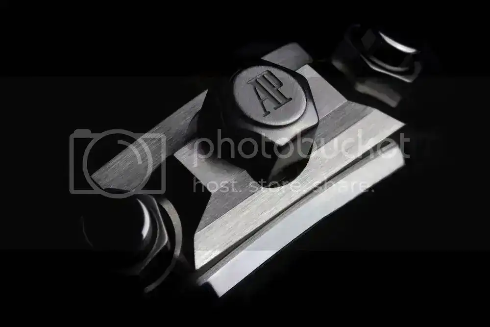 AP_RO_Chrono_small_2008.webp