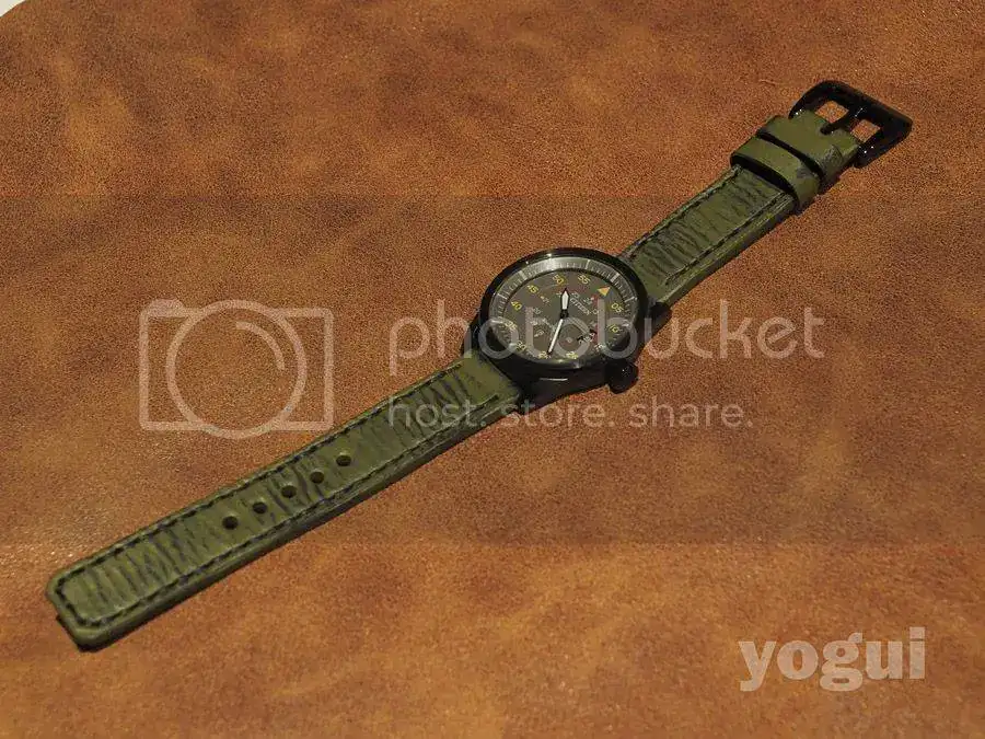 aPC086520.webp