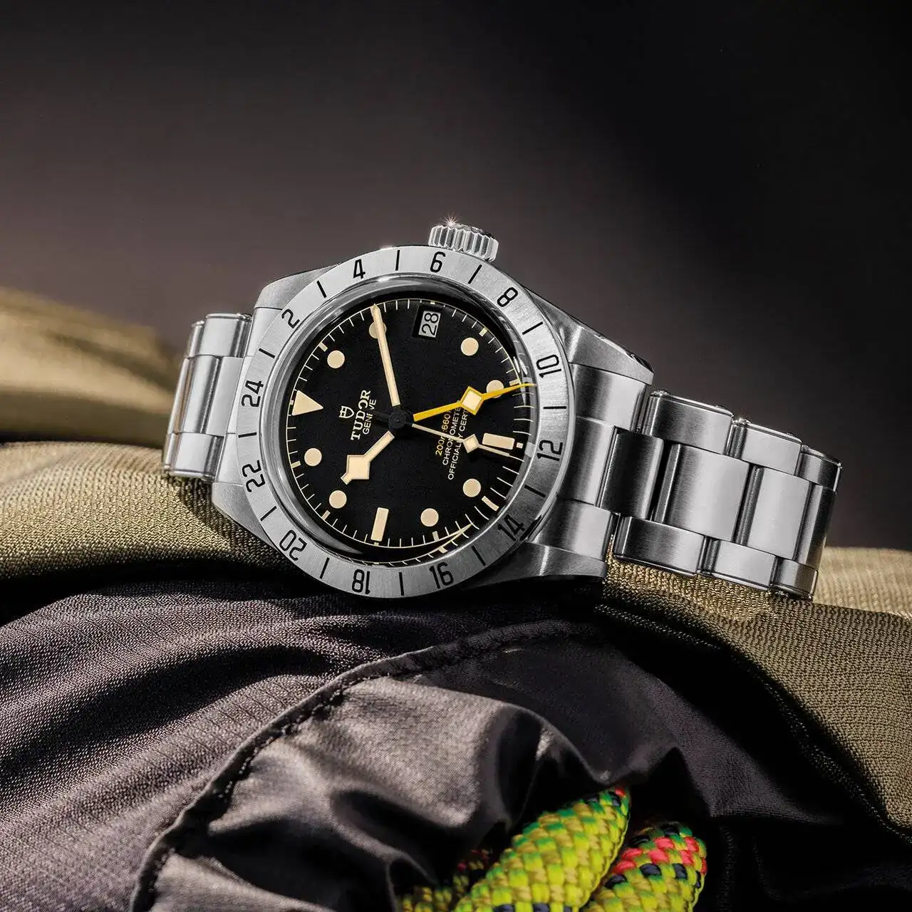 apertura-doble-pag-tudor-2021-s386144.webp