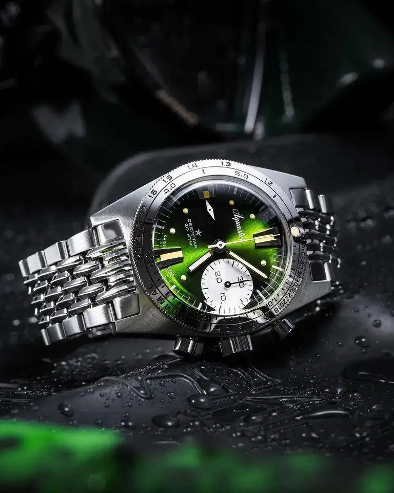 Aquastar-Deepstar-Chronograph-Greenwich-39mm-1.webp