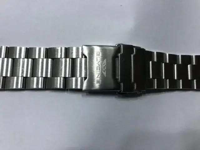 AR02.webp