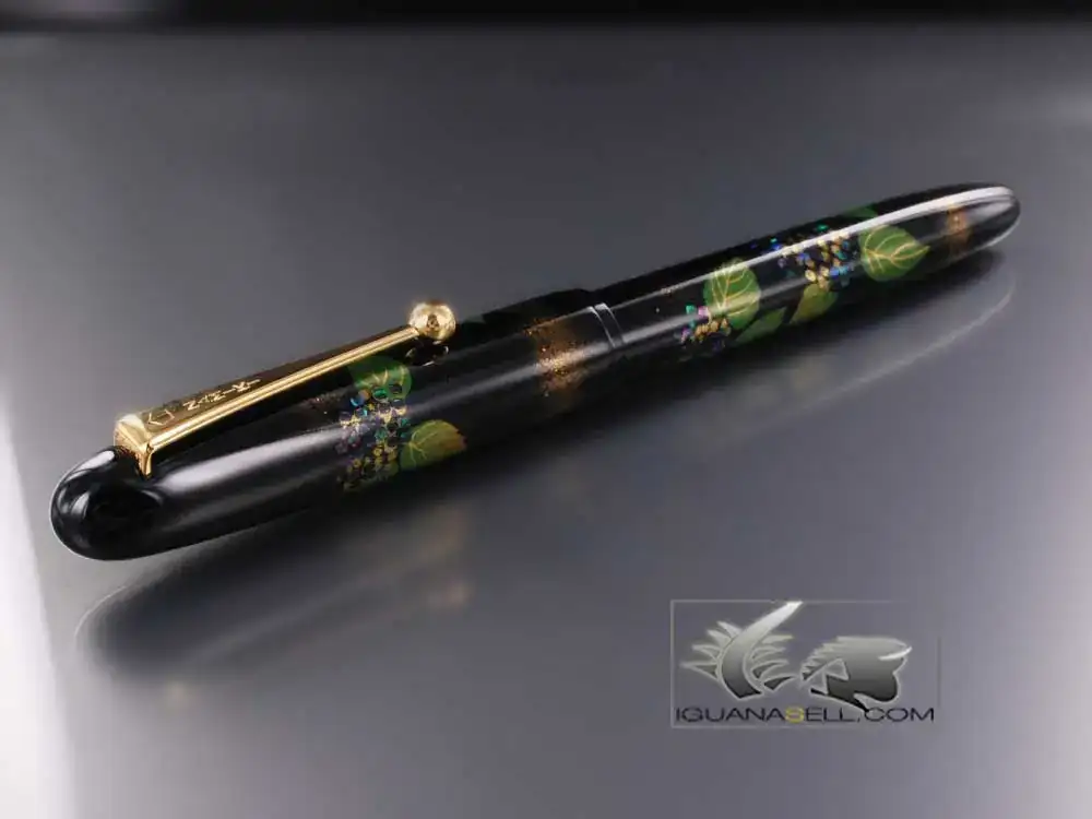 ari-Royale-Urushi-Red-lacquer-Fountain-Pen-60504-9.webp