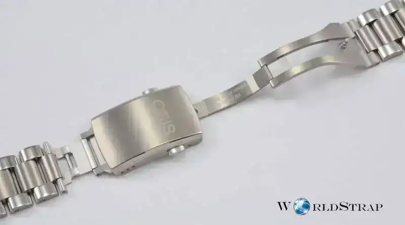 ArmysOrisDiverWorldstrap4.webp