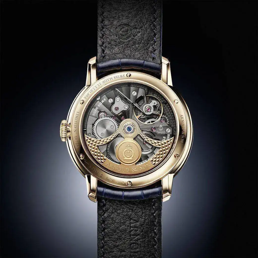 Arnold&Son_Globetrotter-2.jpg