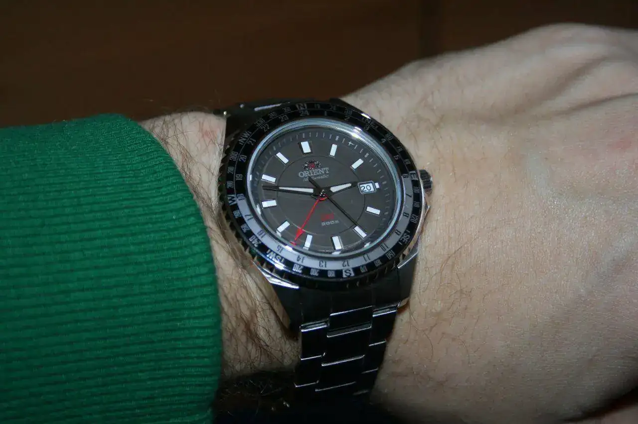 as-neues-von-orient-orient-gmt-ffe06001k0-img_9150.webp