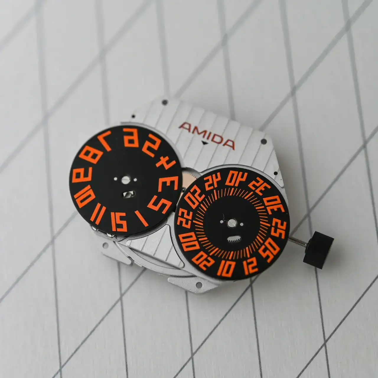 Reloj Amida Digitrend Driver Casquette reedición 2024 automático - review - 11