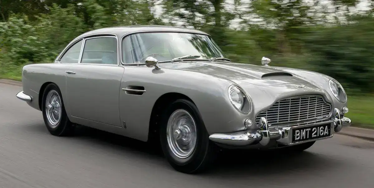 aston-martin-db5-goldfinger-continuation-103-1599743221.webp