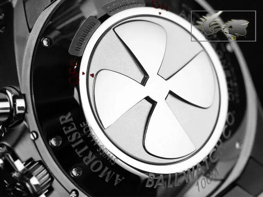 atic-Watch-Titanium-Cronograph-GMT-DC3036C-SA-BK-4.webp