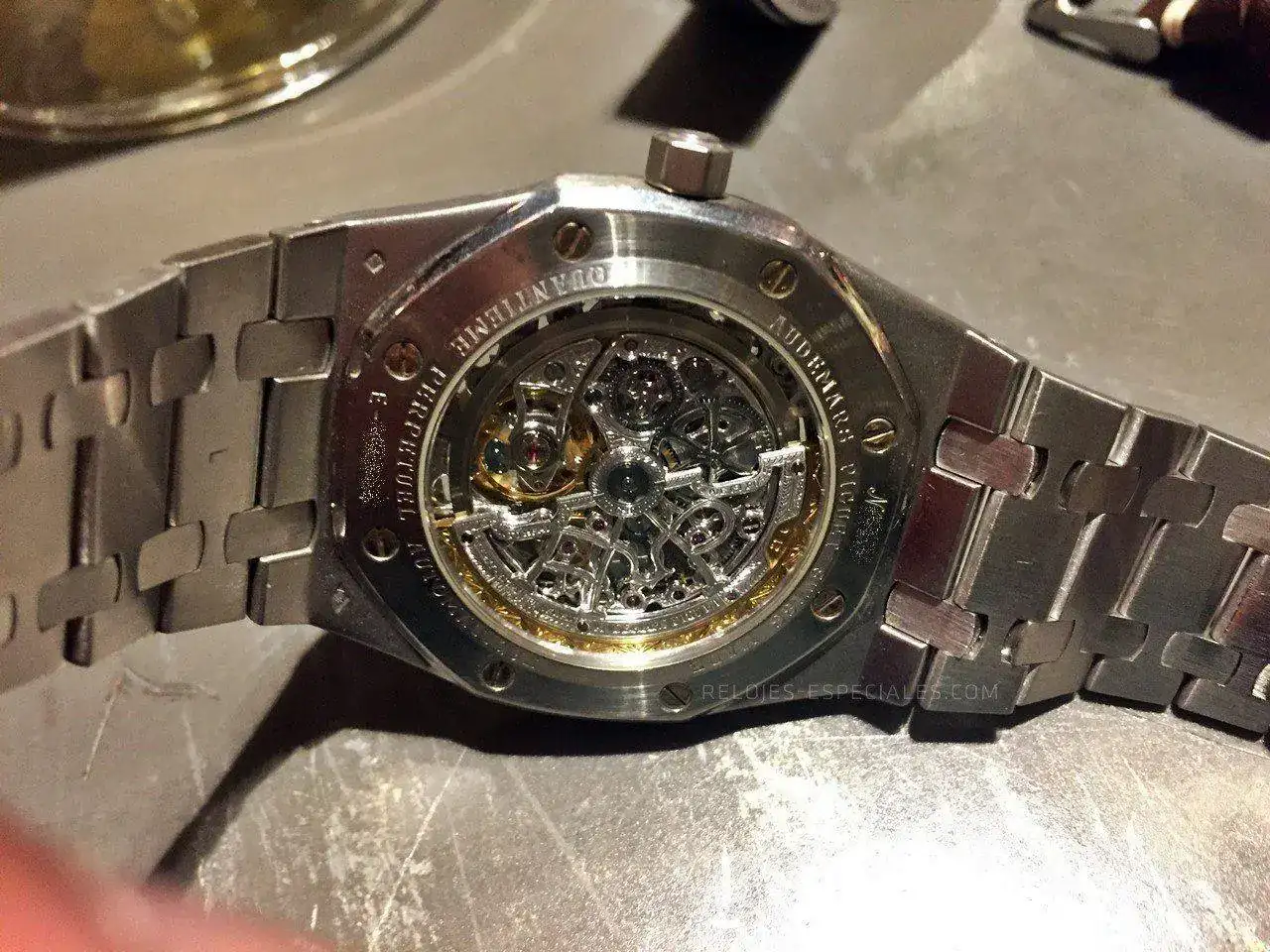 Audemars-Piguet-perpetual-back.webp