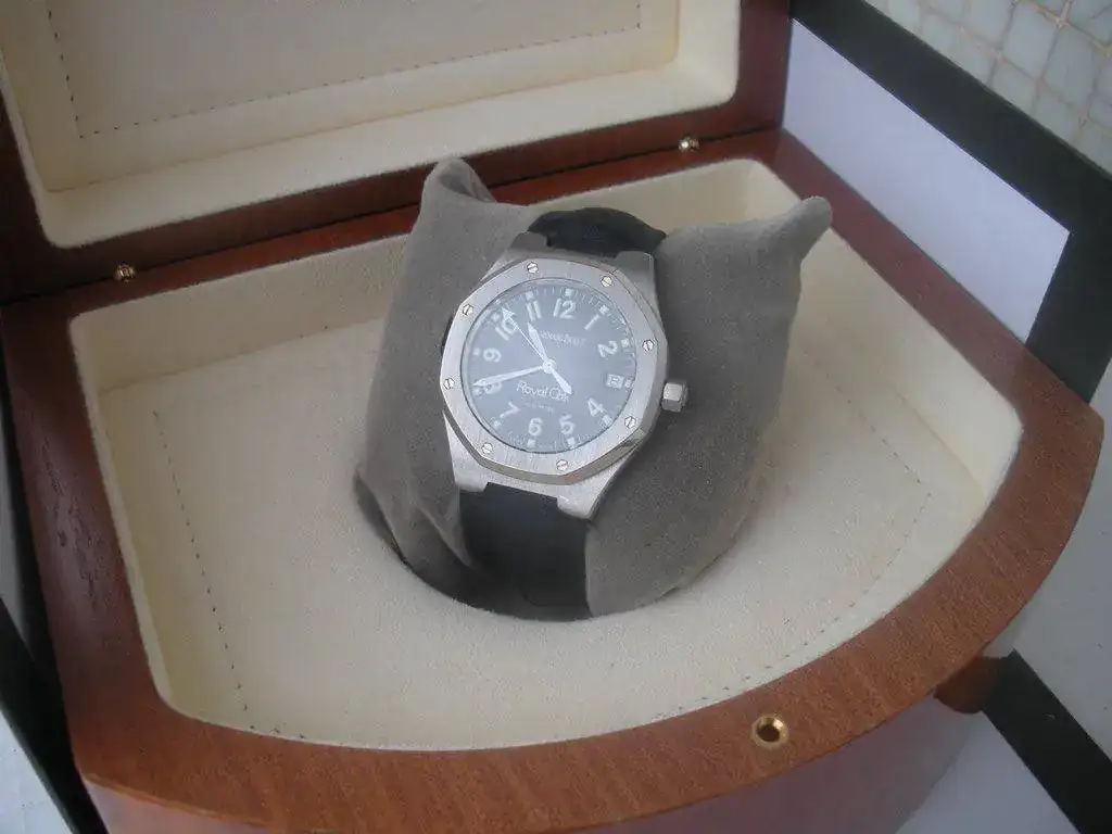 Audemars-Piguet-Royal-Oak-14800st-110.webp