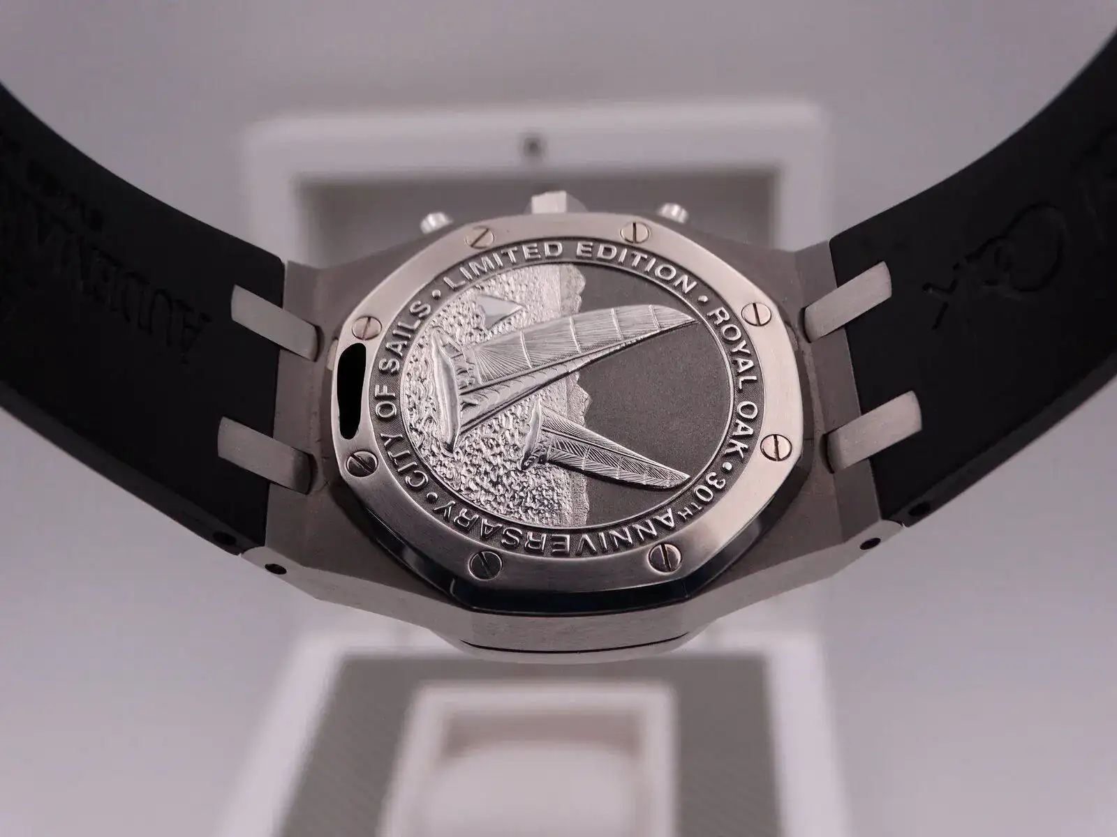 Audemars Piguet Royal Oak City of Sails 30th Anniversary Limited Edition 09291 copia.webp