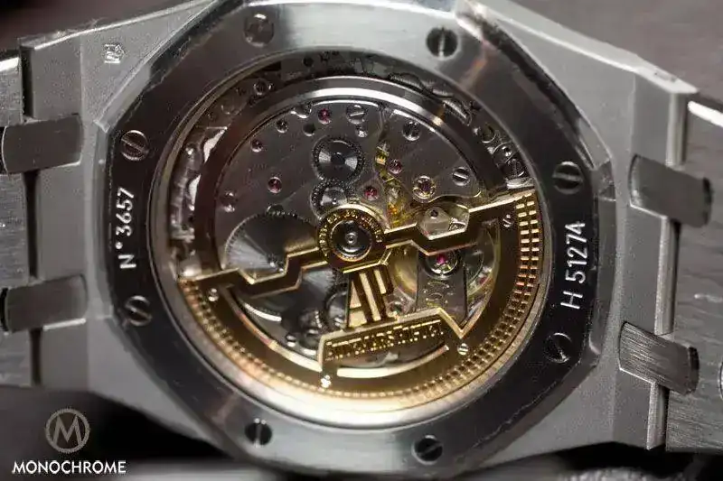 Audemars-piguet-royal-oak-jumbo-2012-back.webp