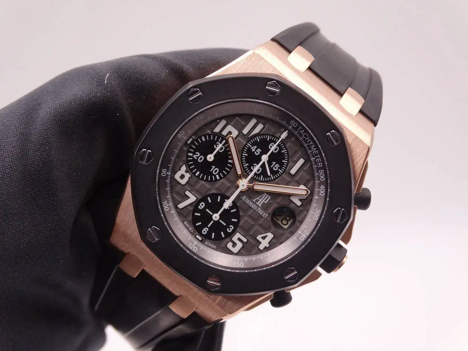 Audemars Piguet Royal Oak Offshore Chronograph Gold 01813.webp