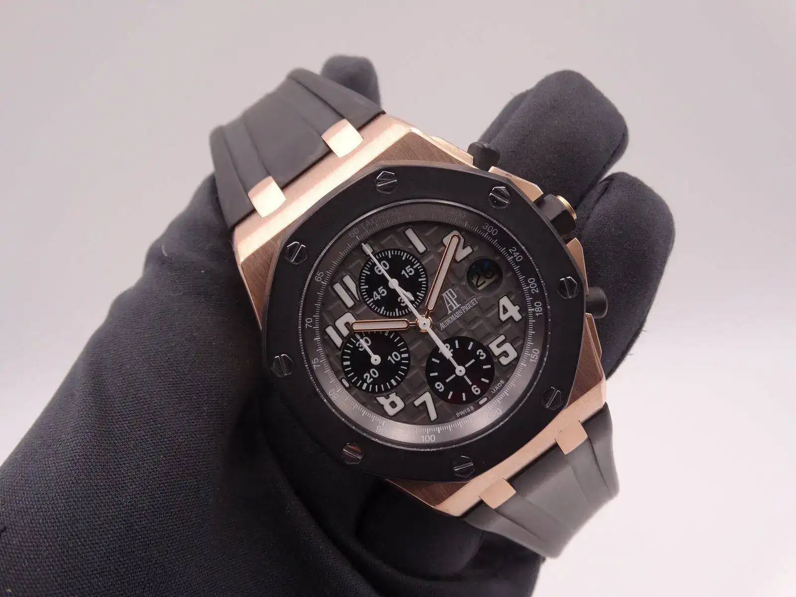 Audemars Piguet Royal Oak Offshore Chronograph Gold 01815.webp