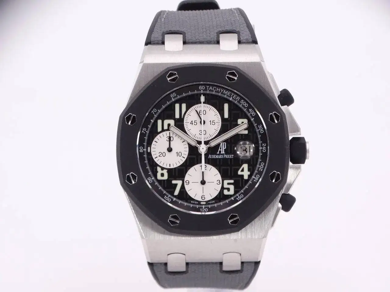 Audemars Piguet Royal Oak Offshore Chronograph Rubberclad 01527.JPG