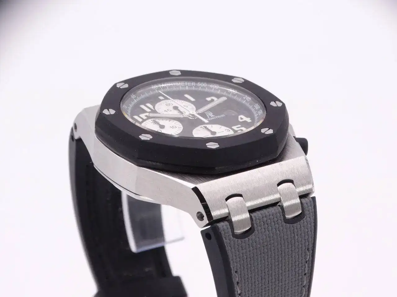 Audemars Piguet Royal Oak Offshore Chronograph Rubberclad 01534.JPG