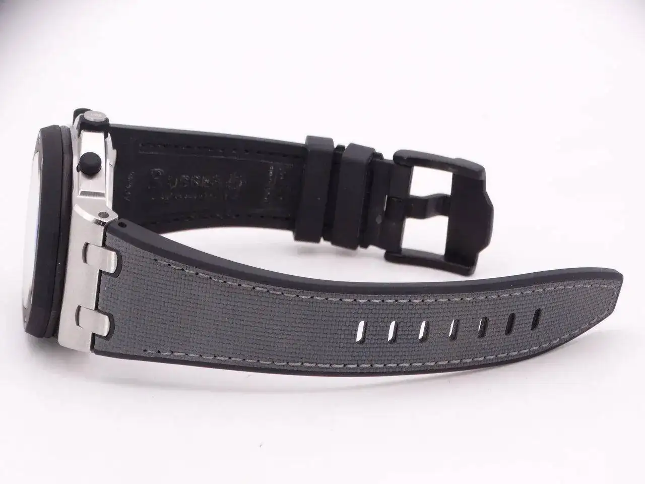 Audemars Piguet Royal Oak Offshore Chronograph Rubberclad 01541.JPG