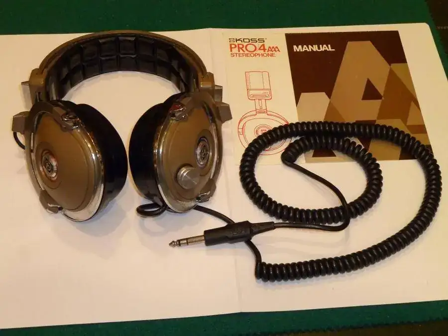 auriculares Koss -2.webp