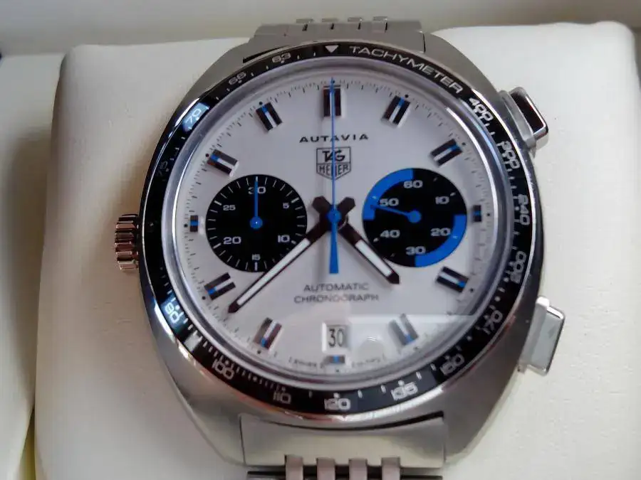 Autavia 010.webp