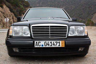 auto-clasico-Mercedes-Benz-500E-1992.jpg