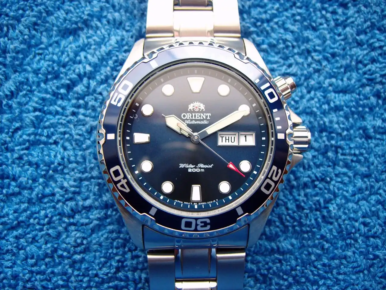 -automatic-blue-ray-cem65009d9-taucheruhr-100c3006.webp