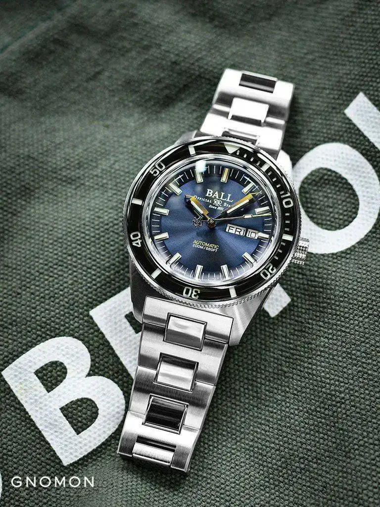 b1_61429ffd-3c5c-44b3-84cc-ce7c4d5d5fb2_1024x1024.webp