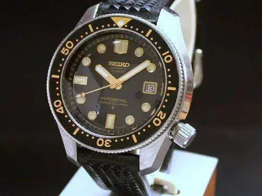 b2%206159-7001%20-%20SCWF%20Randall%202manywatches.webp