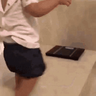 baby-scale.gif